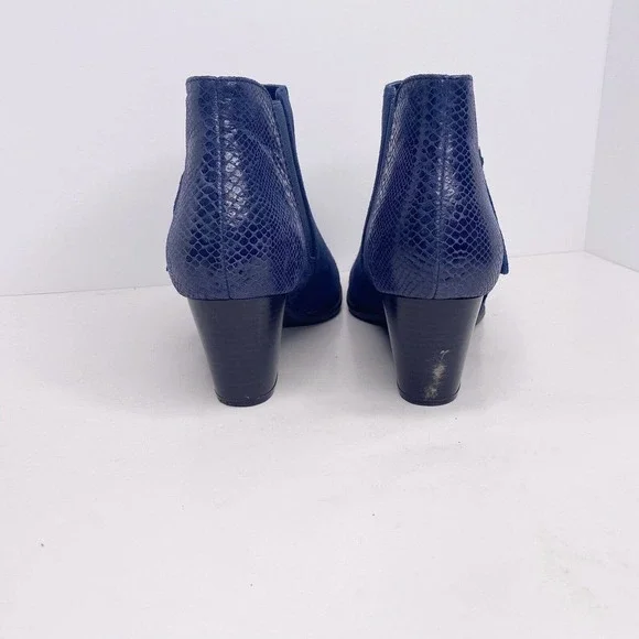 VIONIC Ankle Boots Sz 9.5 322 Anne Blue Suede Snakeskin Accent Side Zip Women - Picture 12 of 12